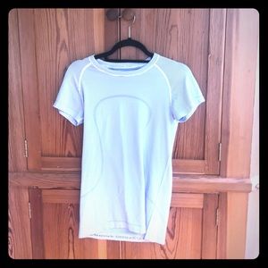 Lululemon Short-Sleeved Crew Tee, size 8